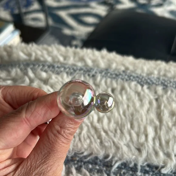 Elegant Glass Bubble Ring - Picture 6 of 6